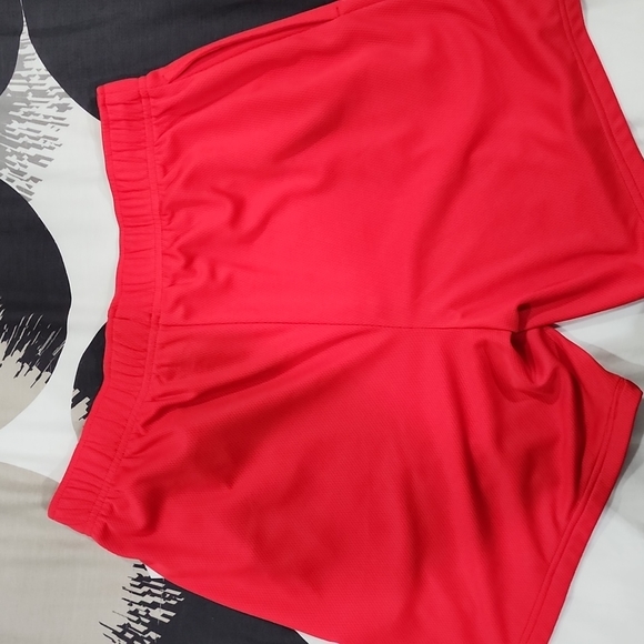 Red men medium activewear shorts - Picture 2 of 3